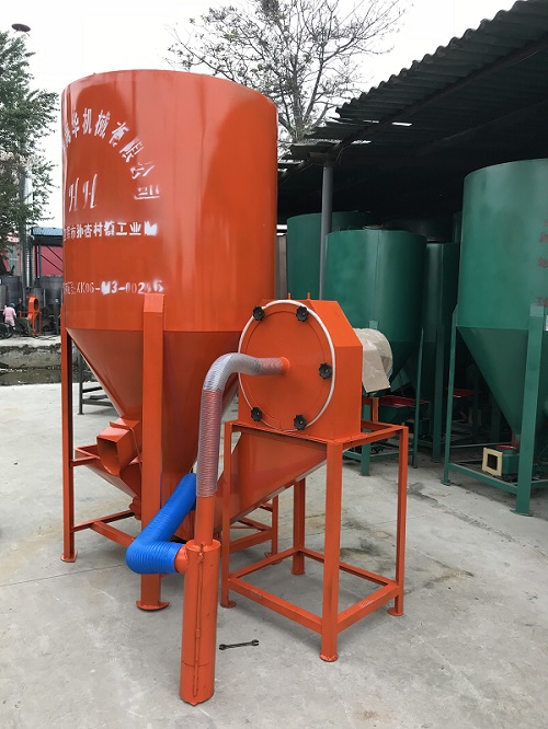 小型飼料粉碎機(jī)、制粒機(jī)在飼料生產(chǎn)中的關(guān)鍵功能與價值